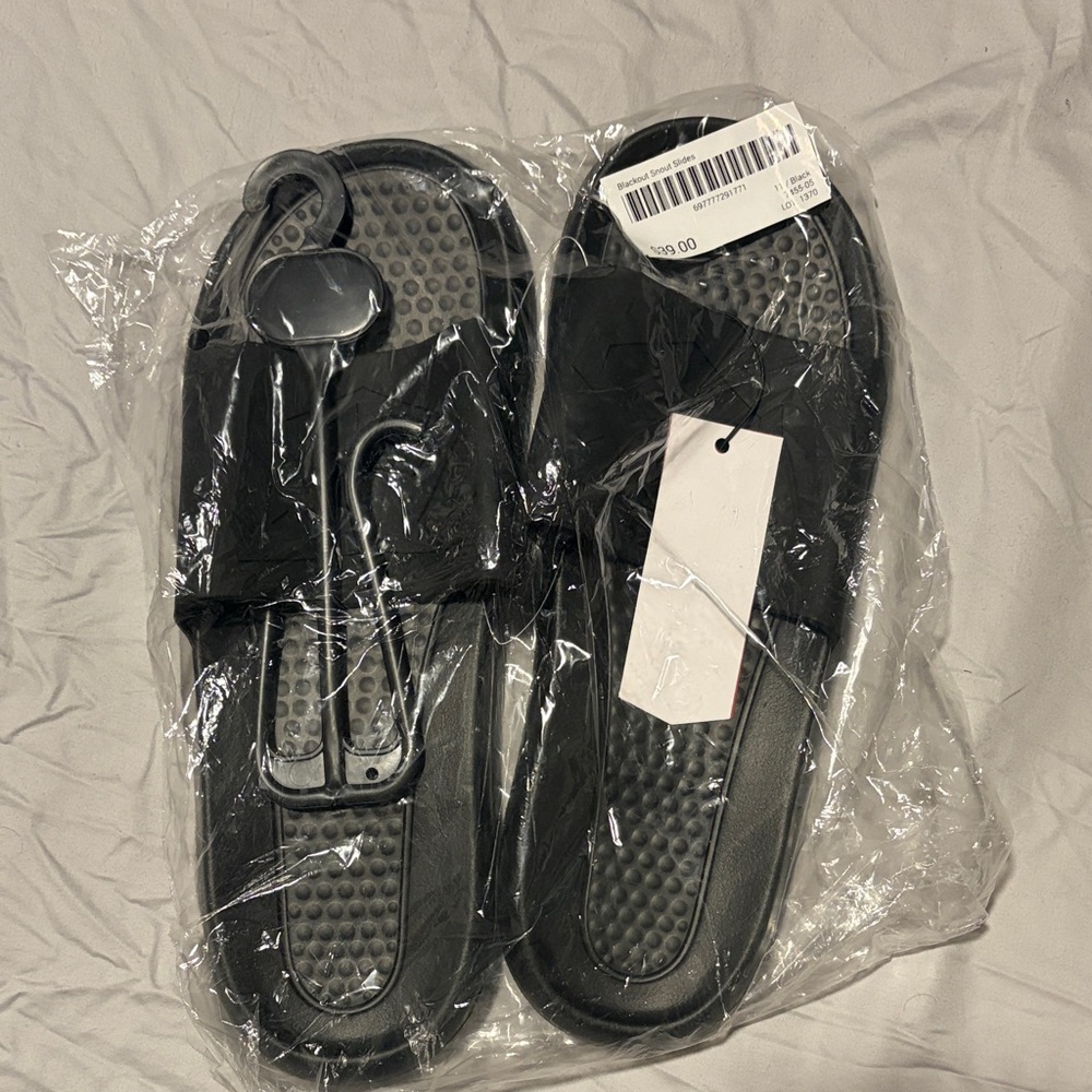 🆕 Nasty Pig Blackout Snout Slides Size 11 - Picture 4 of 6